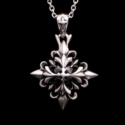 Pendentif fleurs de lys �toil�es 