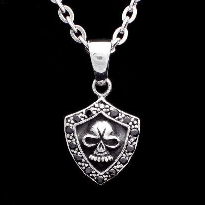 Skull pendant