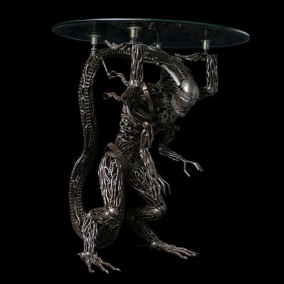 Alien table